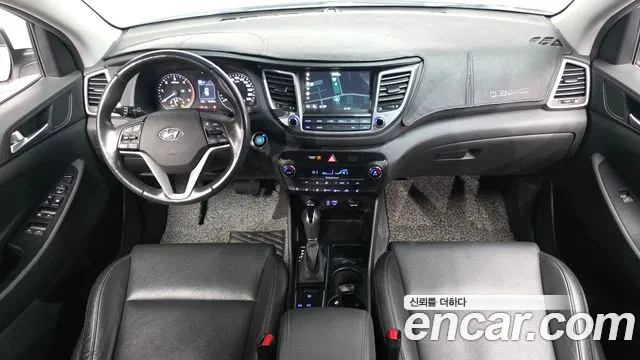 Hyundai Tucson — фото 7