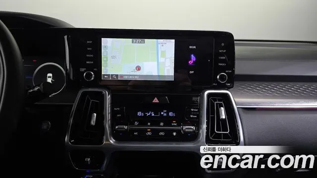 Kia Sorento — фото 14