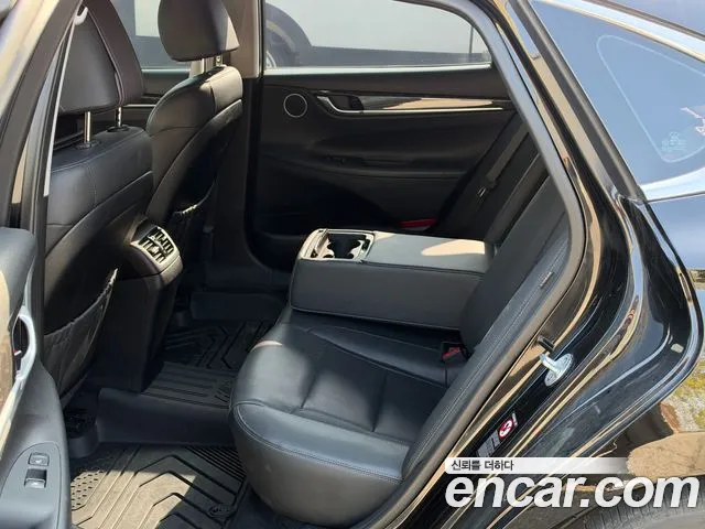 Hyundai Grandeur — фото 11