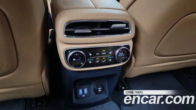 Genesis GV80 — фото 16