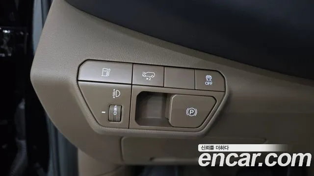 Kia EV9 — фото 20