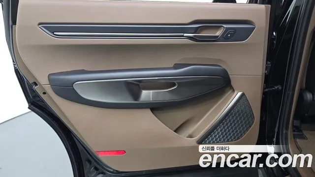 Kia EV9 — фото 25