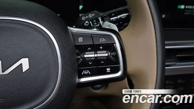 Kia Sorento — фото 15