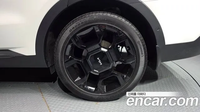 Kia Sorento — фото 21
