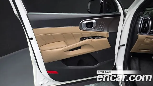 Kia Sorento — фото 24