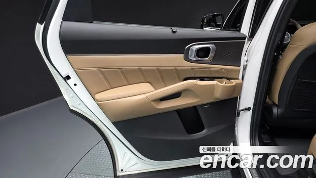 Kia Sorento — фото 25