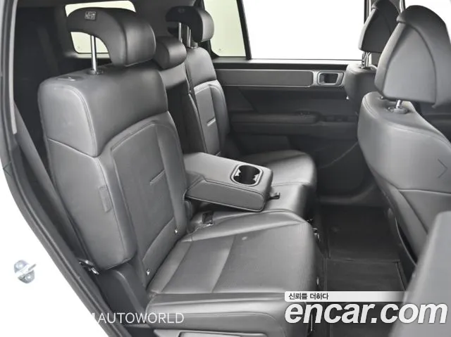 Hyundai Santa Fe — фото 12
