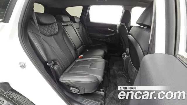 Hyundai Santa Fe — фото 11