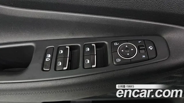 Hyundai Santa Fe — фото 18