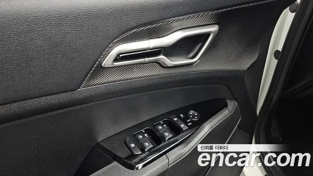 Kia Sportage — фото 28