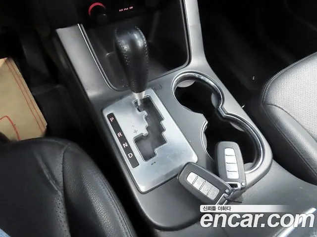 Kia Sorento — фото 9