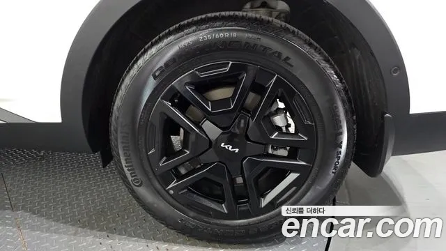Kia Sorento — фото 21