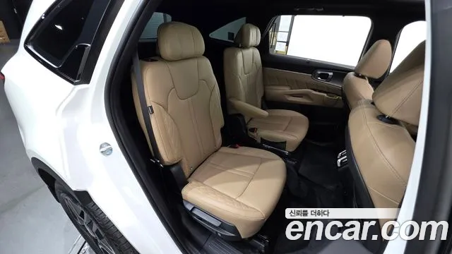 Kia Sorento — фото 26