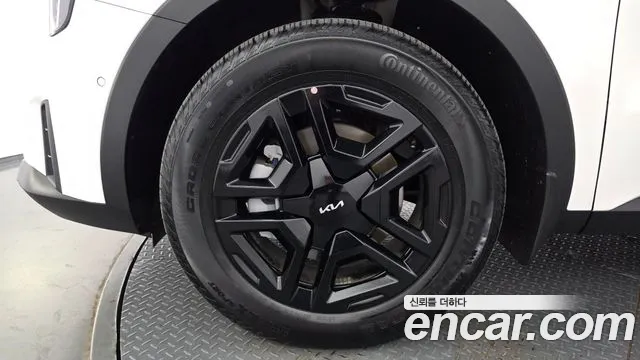 Kia Sorento — фото 5