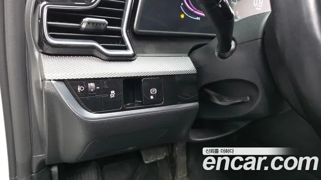 Kia Sportage — фото 17