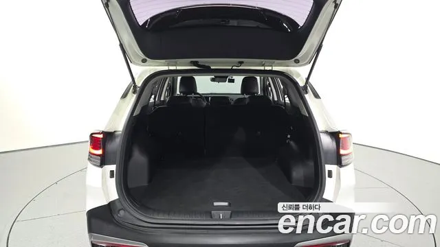 Kia Sportage — фото 19