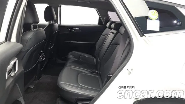 Kia Sportage — фото 26