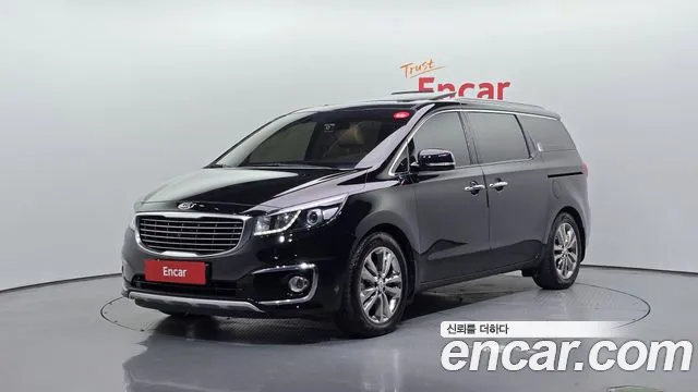 Kia Carnival — фото 1
