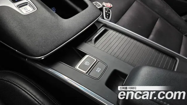 Hyundai Grandeur — фото 18