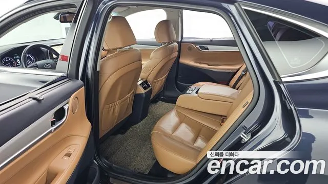Hyundai Grandeur — фото 11