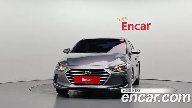 Hyundai Avante — фото 3