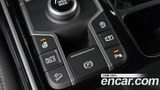 Kia Sorento — фото 16