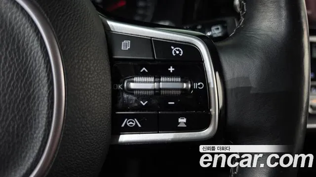 Kia Sorento — фото 17