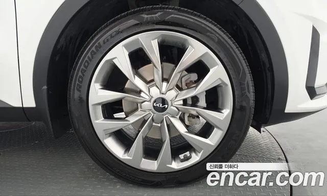 Kia Sorento — фото 21