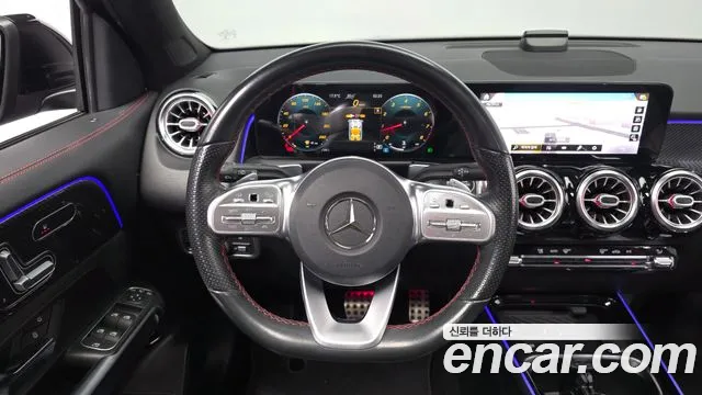 Mercedes-Benz GLB-Class — фото 13