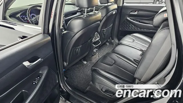 Hyundai Santa Fe — фото 11