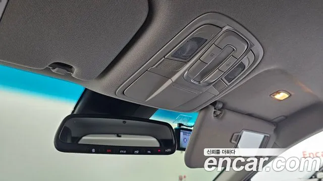 Hyundai Santa Fe — фото 18