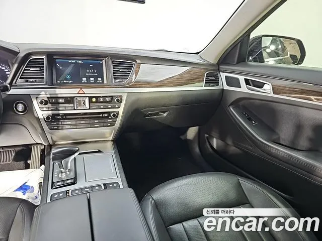 Genesis G80 — фото 10