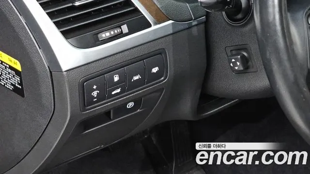 Hyundai Genesis — фото 14