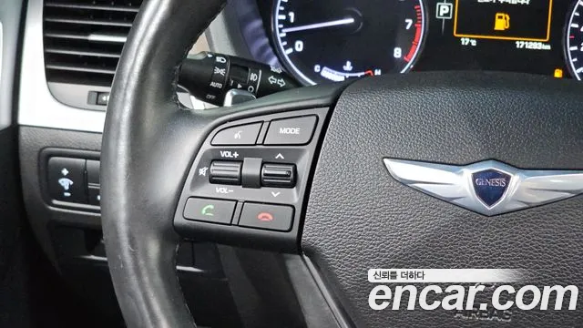 Hyundai Genesis — фото 15