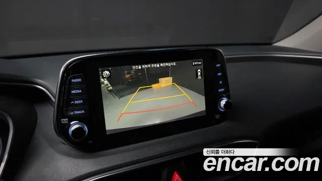 Hyundai Santa Fe — фото 16