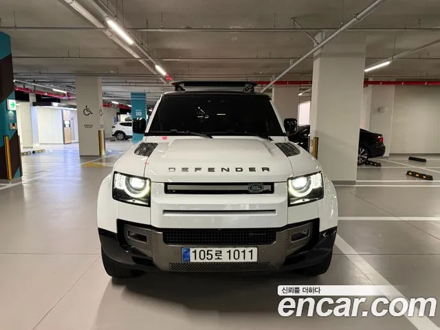 Land Rover Defender — фото 1