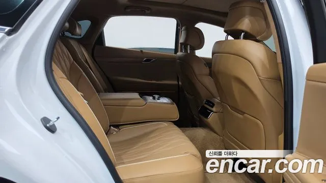 Genesis G80 — фото 11