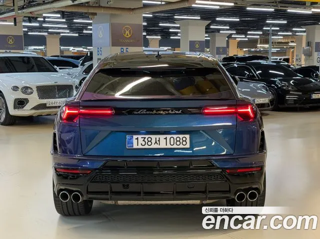 Lamborghini Urus — фото 4