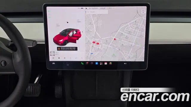 Tesla Model Y — фото 12