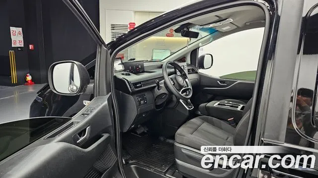 Hyundai Staria — фото 10