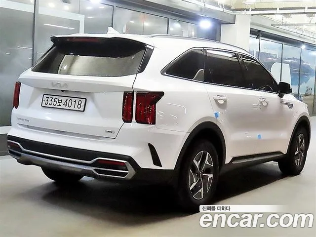 Kia Sorento — фото 5