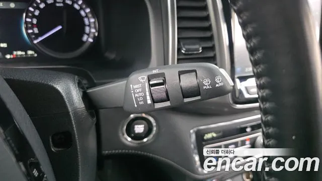 KG_Mobility_Ssangyong Rexton — фото 20