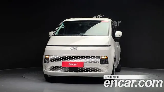 Hyundai Staria — фото 2