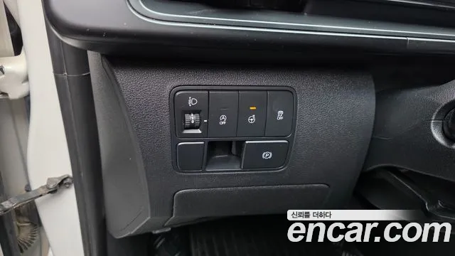 Hyundai Staria — фото 31