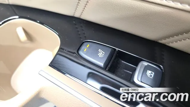 Kia Sorento — фото 19
