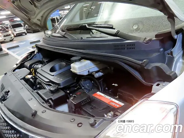 Hyundai Starex — фото 16
