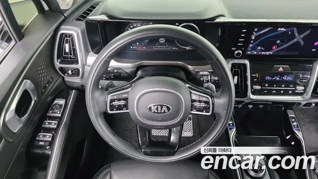 Kia Sorento — фото 16