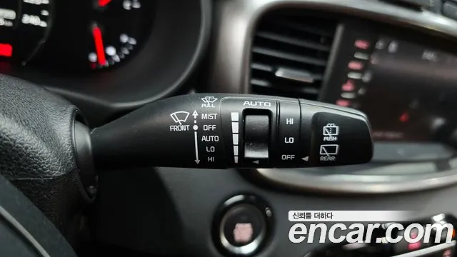 Kia Sorento — фото 30