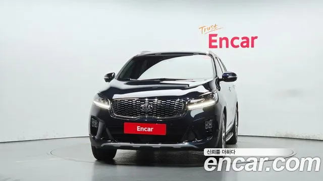 Kia Sorento — фото 3