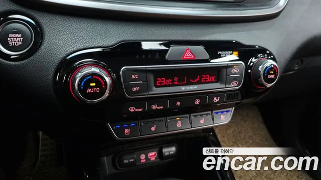 Kia Sorento — фото 31